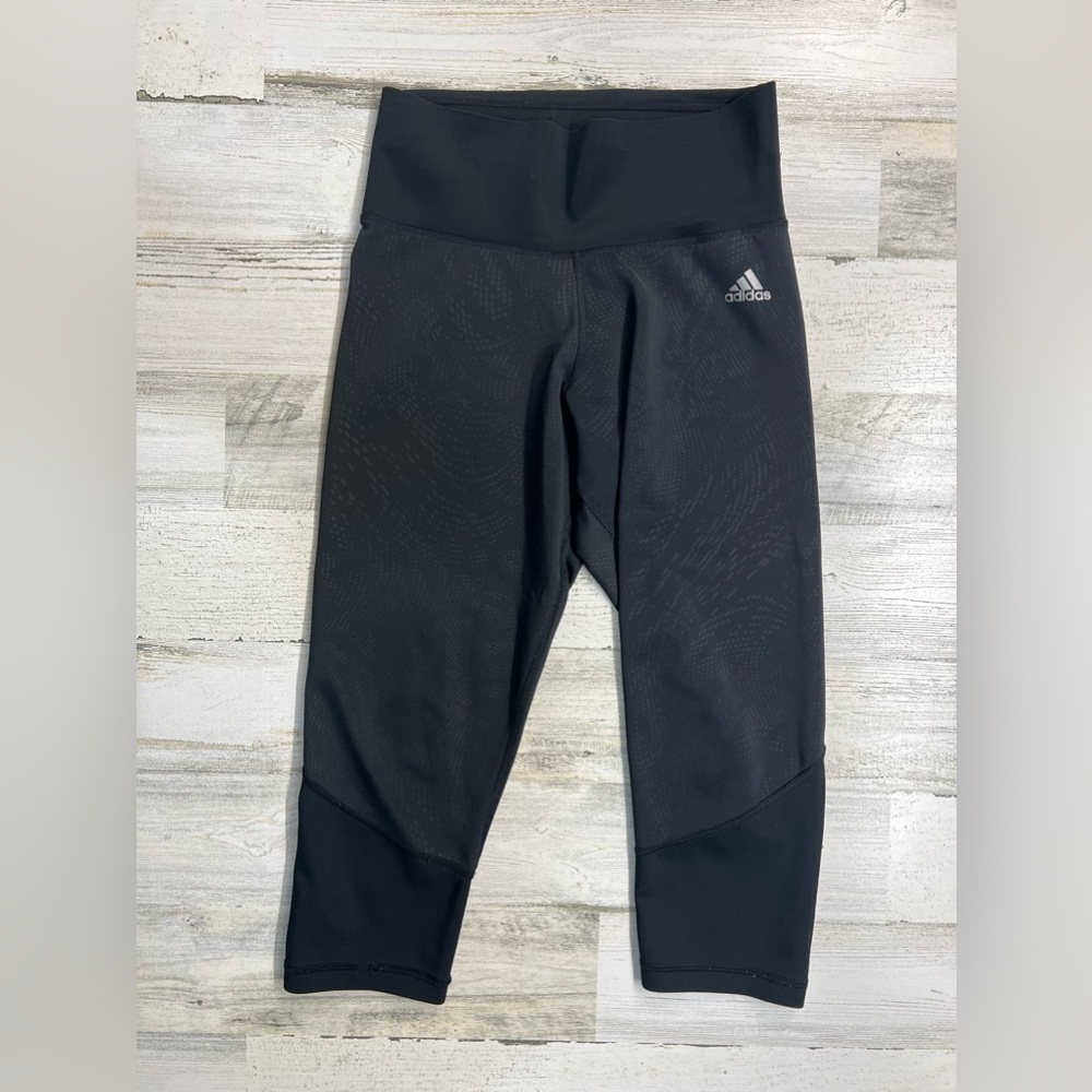 Women Adidas cropped legging Sz.S